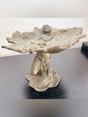 Jennings Brothers Art Nouveau Bronze Woman Pedestal Calling Card Tray